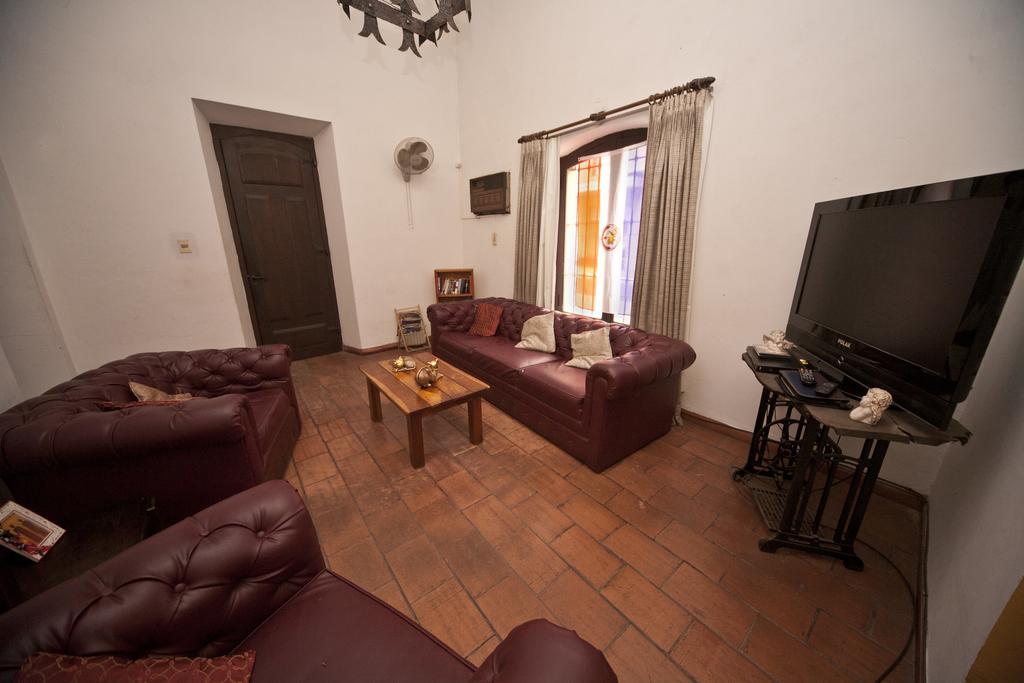 Black Cat Hostel Asuncion Dış mekan fotoğraf
